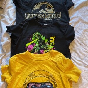 Old navy graphic t shirt bundle